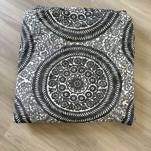 Pottery Barn NORA MEDALLION Duvet Cover Black Gray White KING Cotton